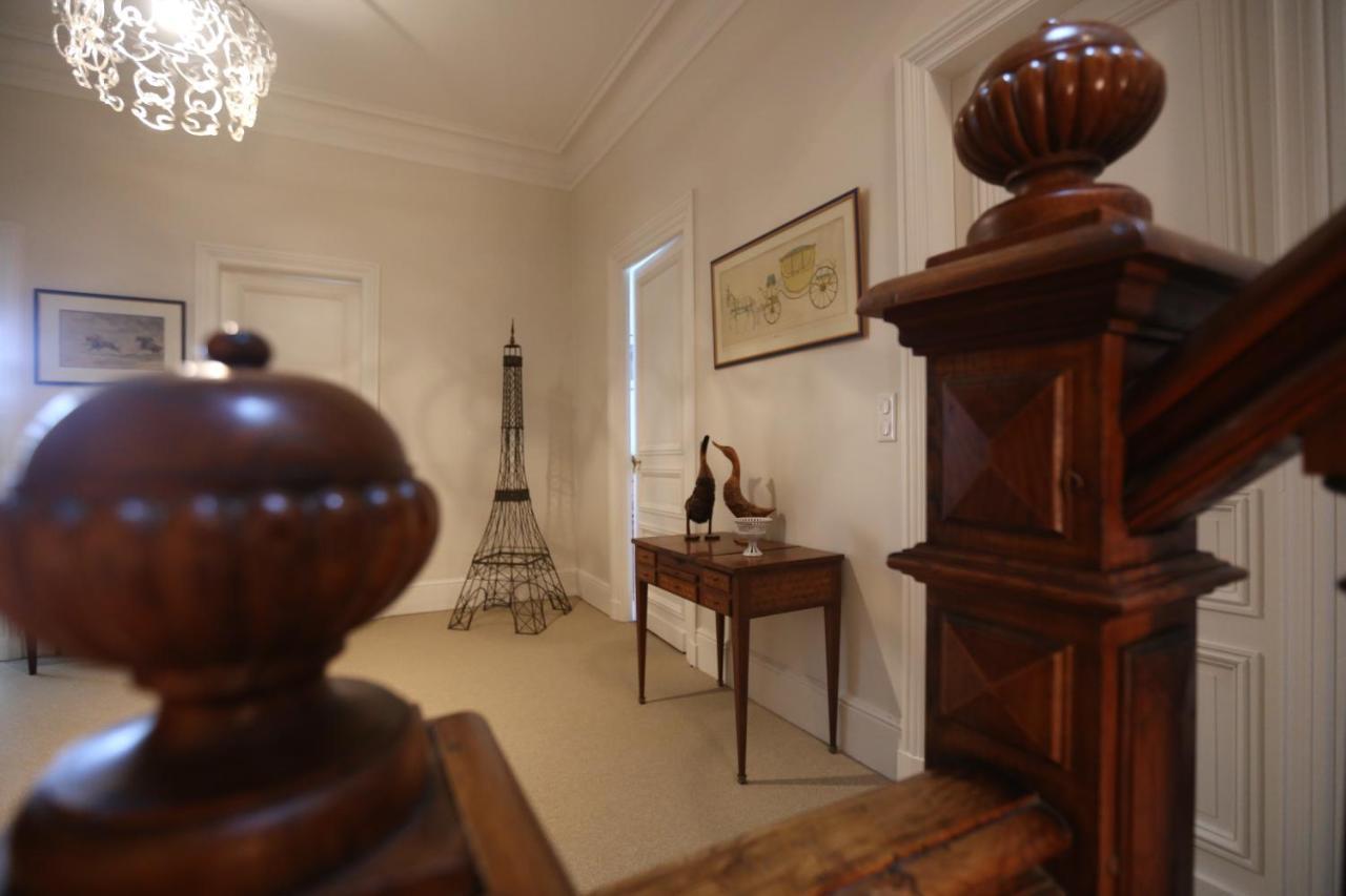 Villa Claude Коняк Екстериор снимка