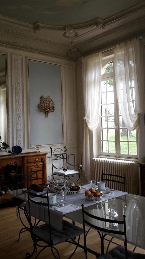 Villa Claude Коняк Екстериор снимка